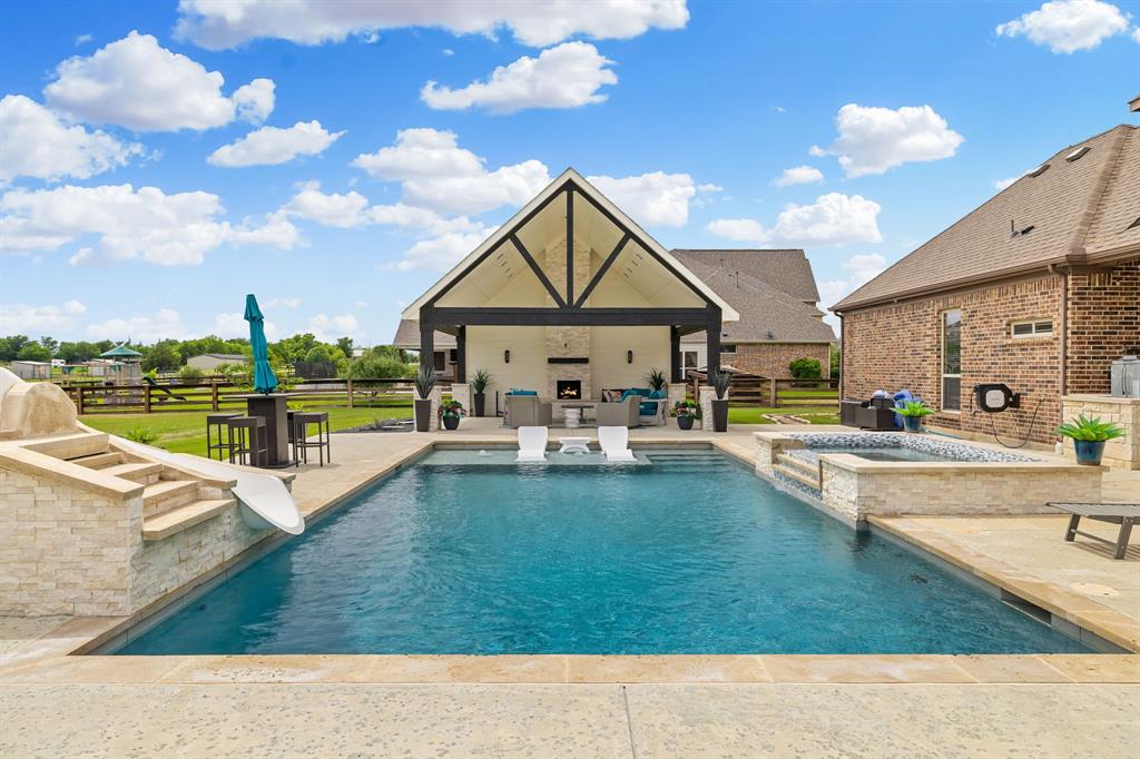 1449 Flanagan Farm Drive — photo