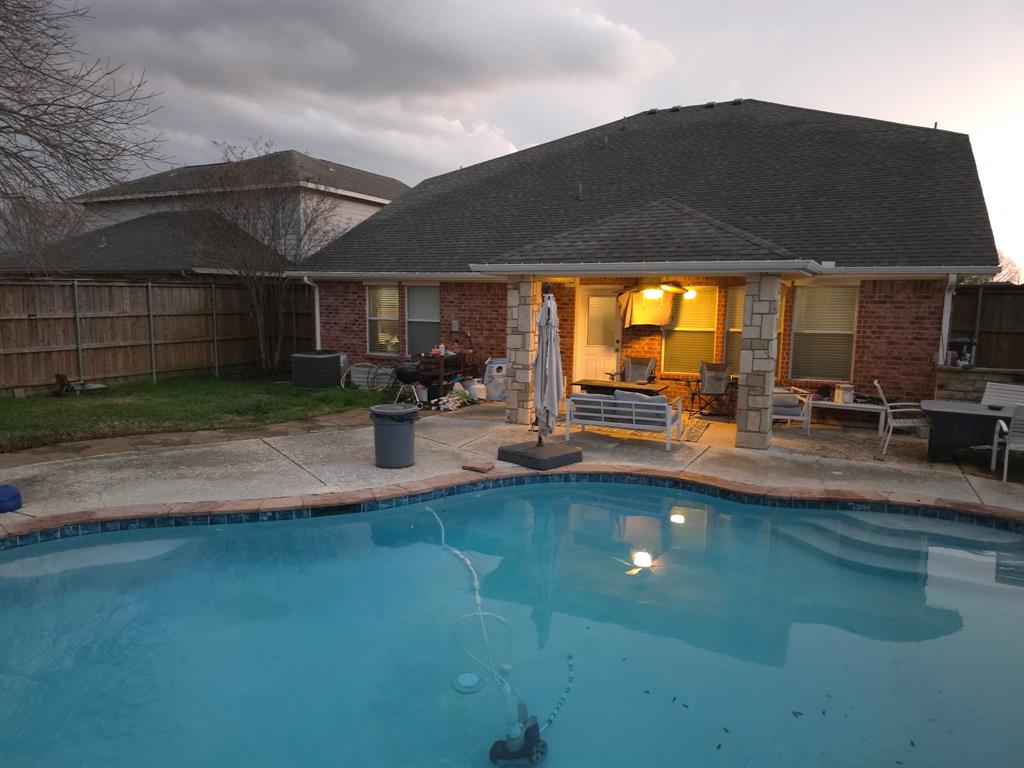 406 Oxford Drive — photo