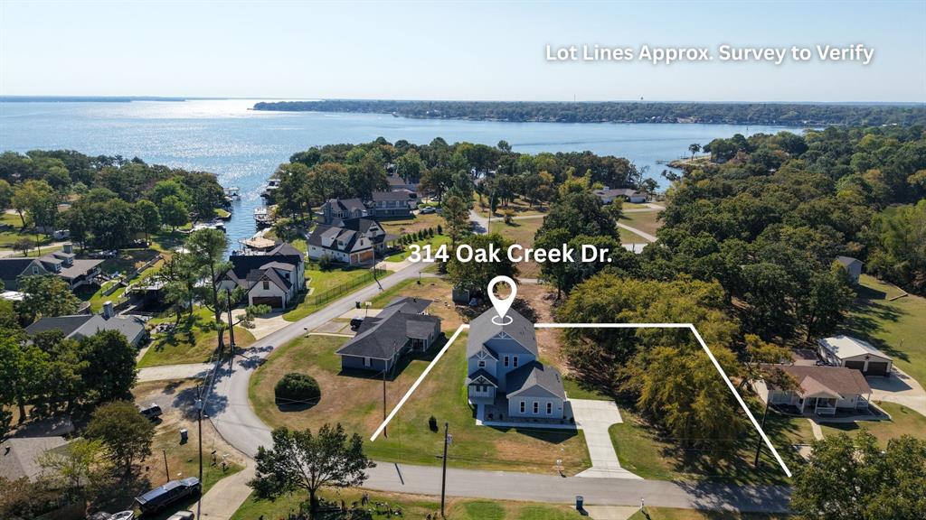 314 Oak Creek Drive — photo