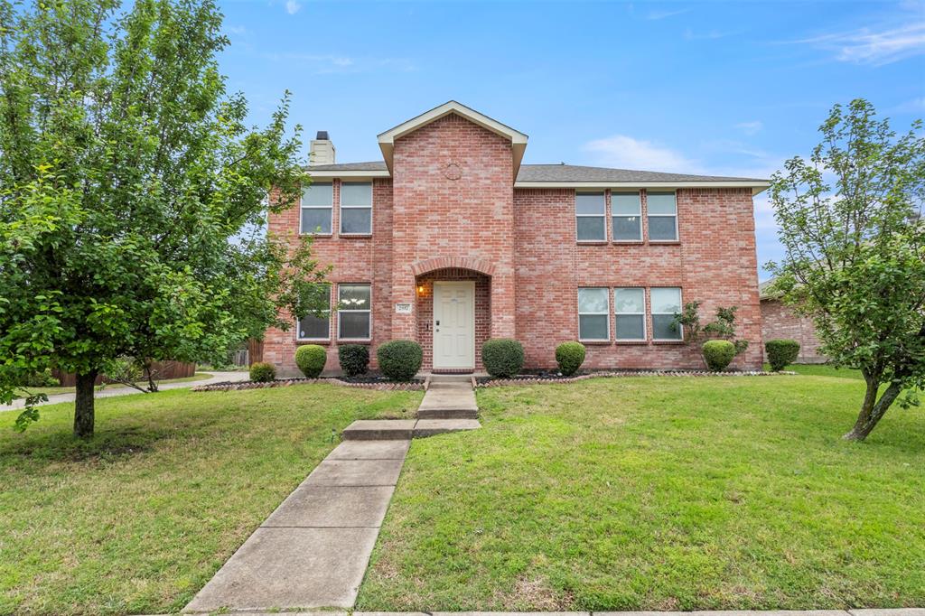 2817 Lake Terrace Drive — photo