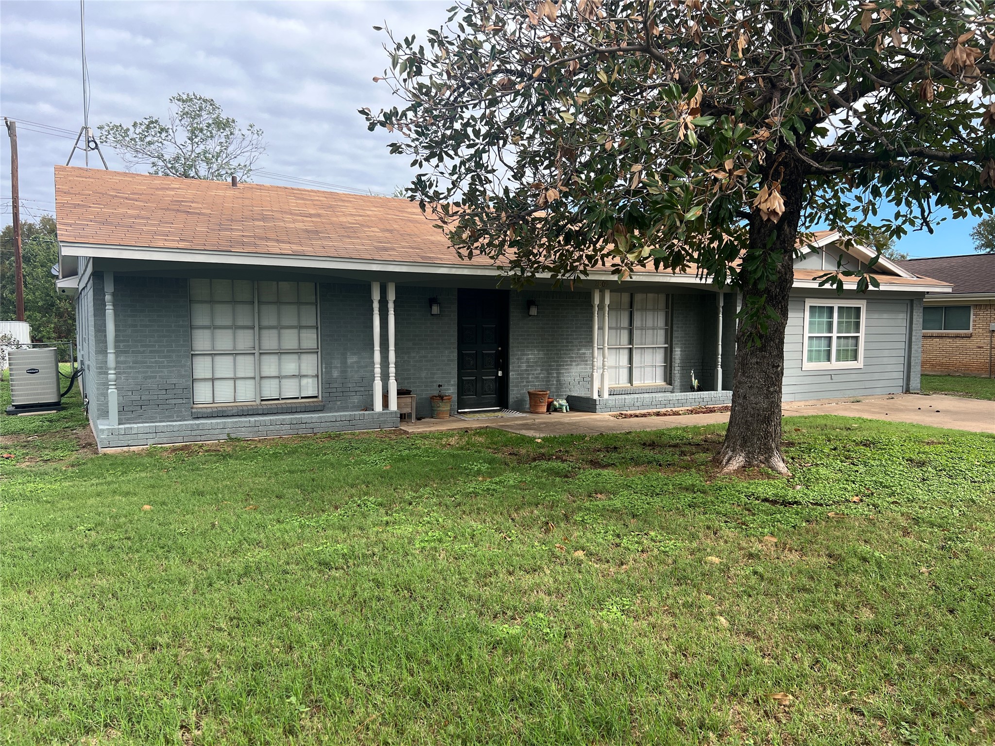 2809 N Murco Drive — photo