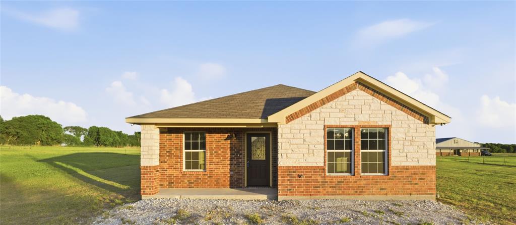330 FM 3147 — photo