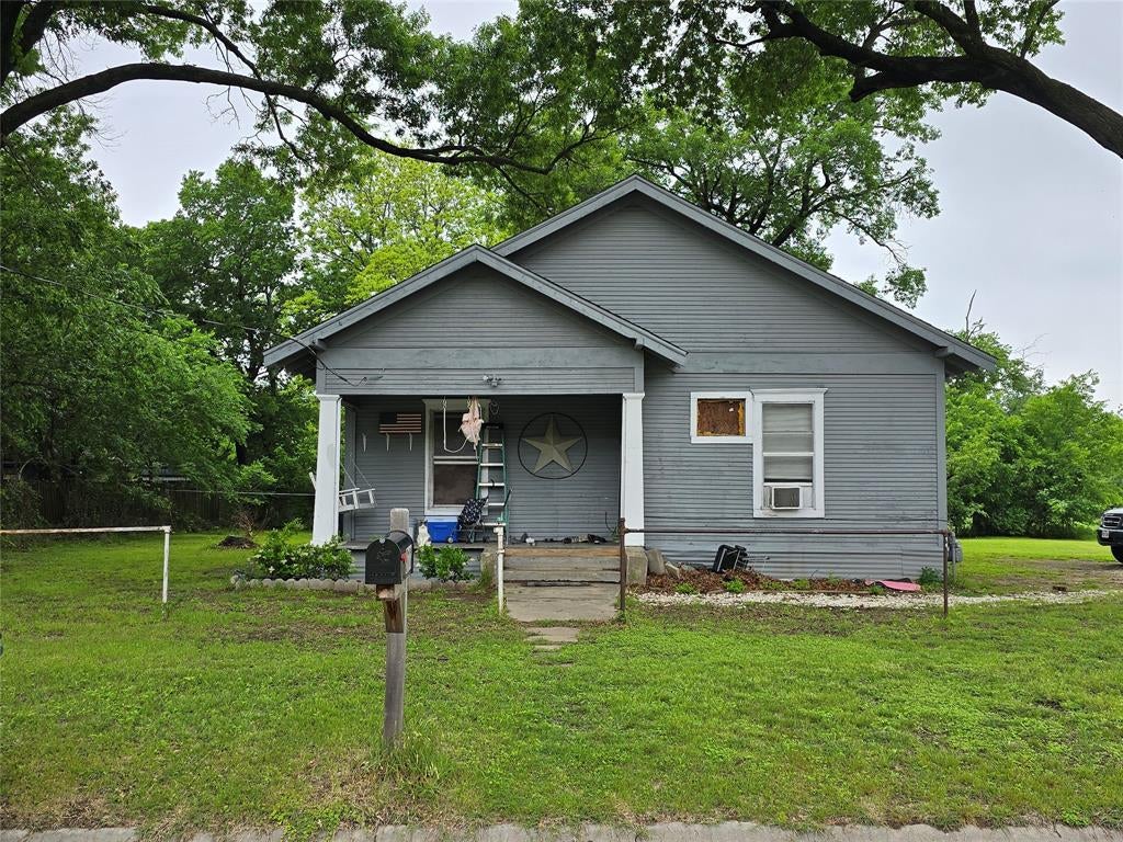 811 Mill Street — photo