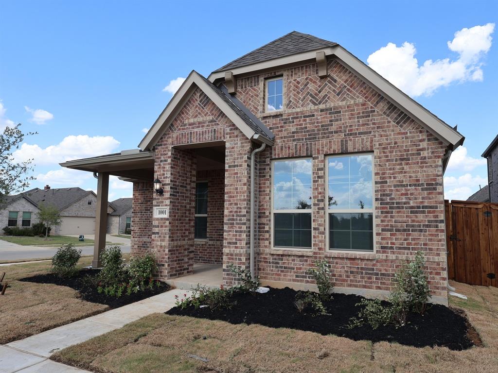 1001 Tarryhill Drive — photo