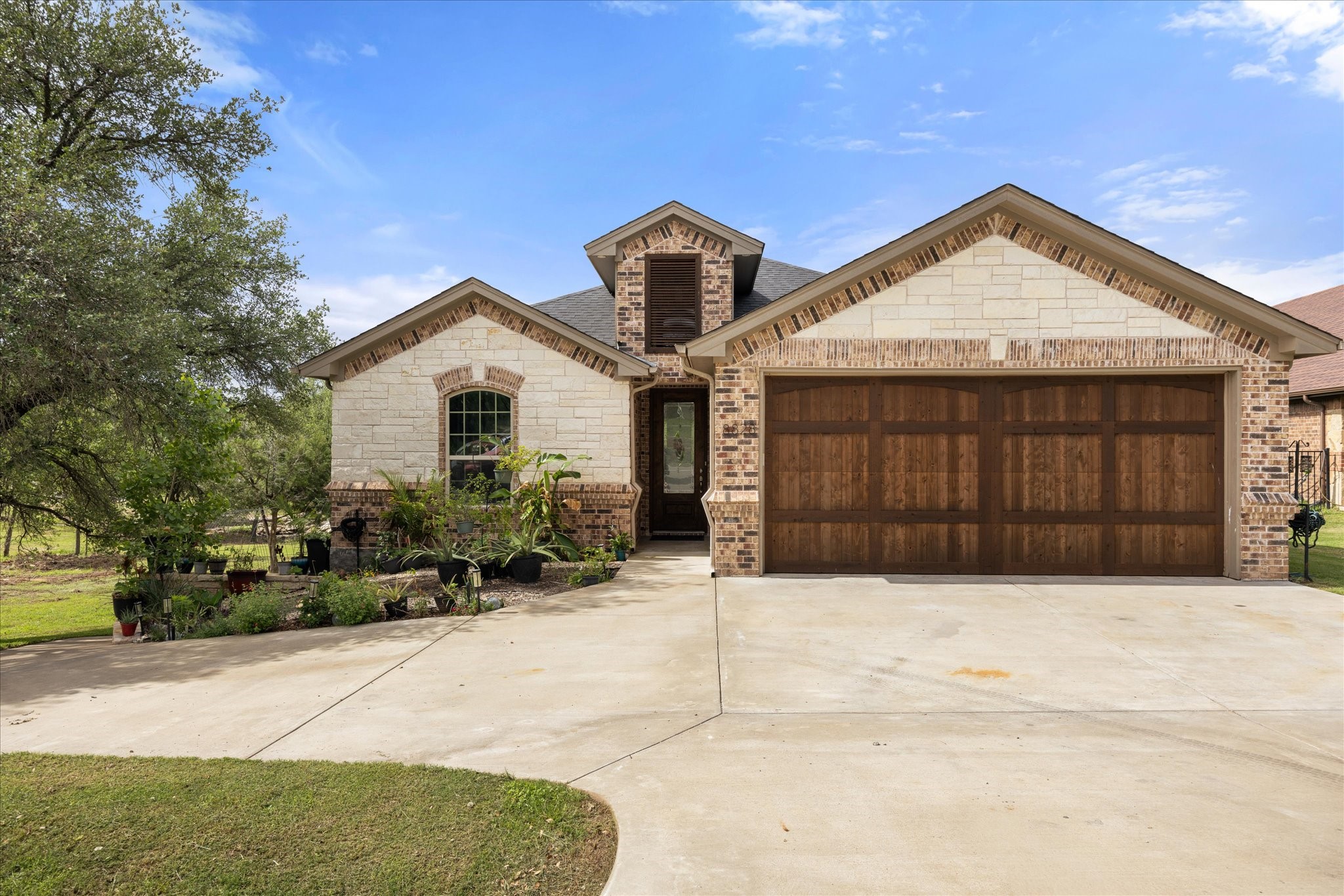 8828 Sundance Place Court — photo
