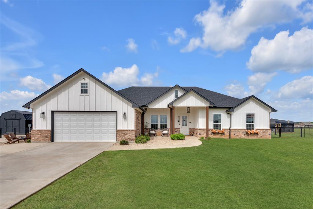 6017 Raspberry Lane, Joshua, TX 76058