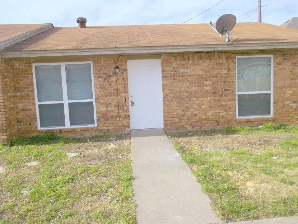 1502 Cardinal Drive — photo