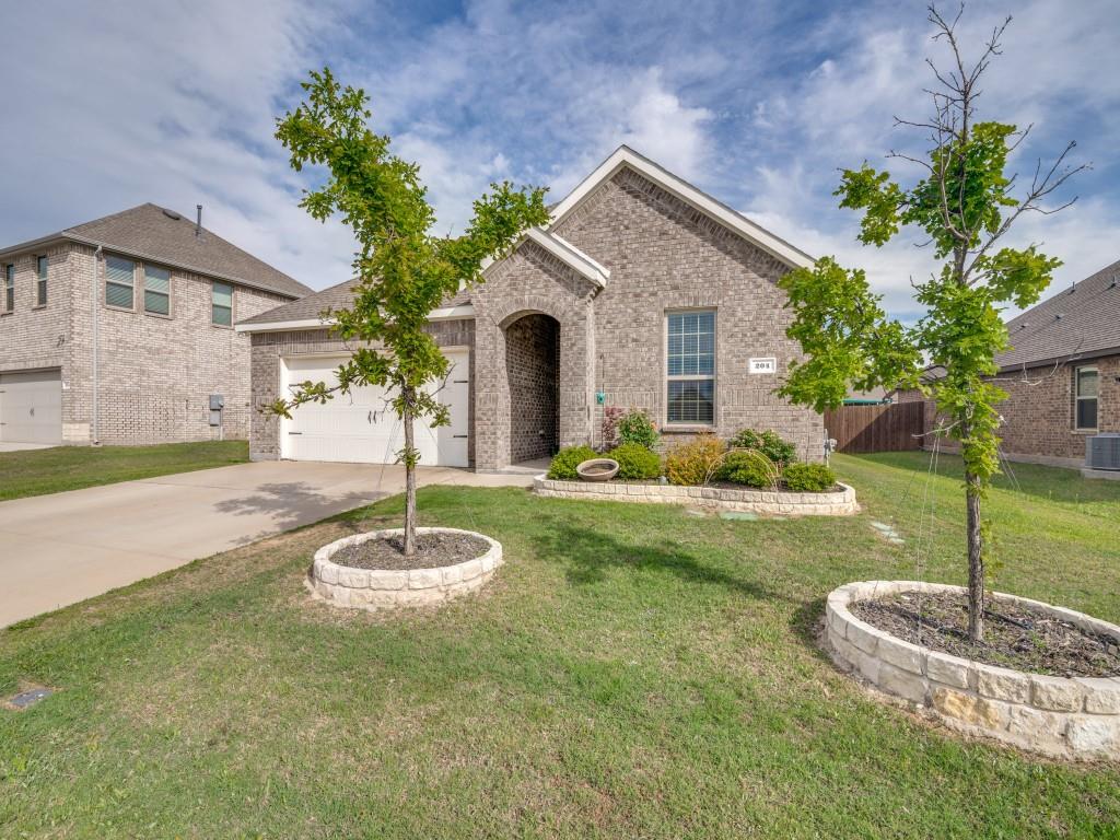 204 Whitetail Way — photo