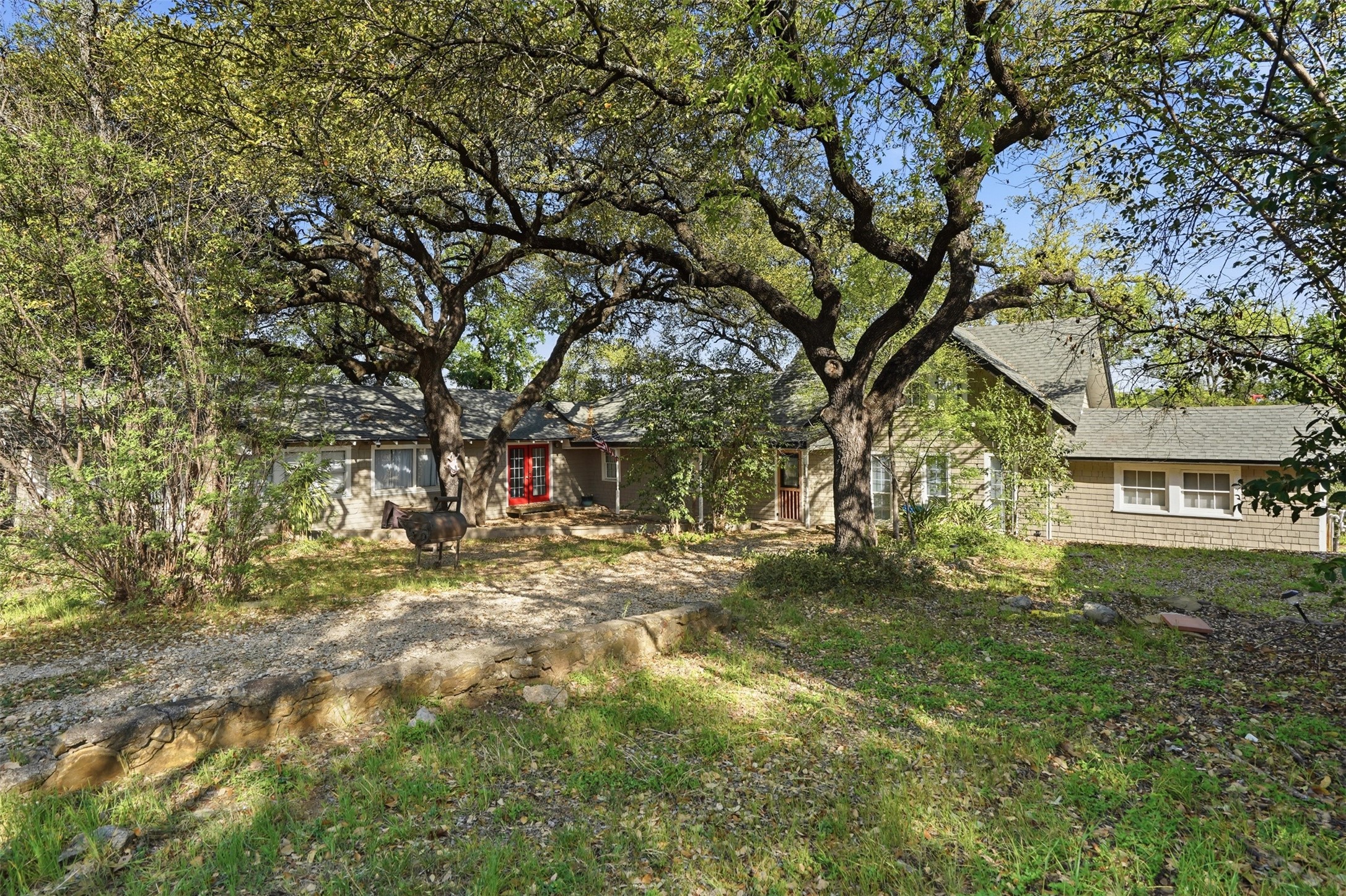 7024 Edgemere Place — photo