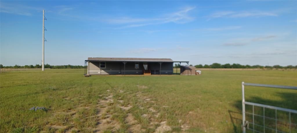 9059 County Road 4220 — photo