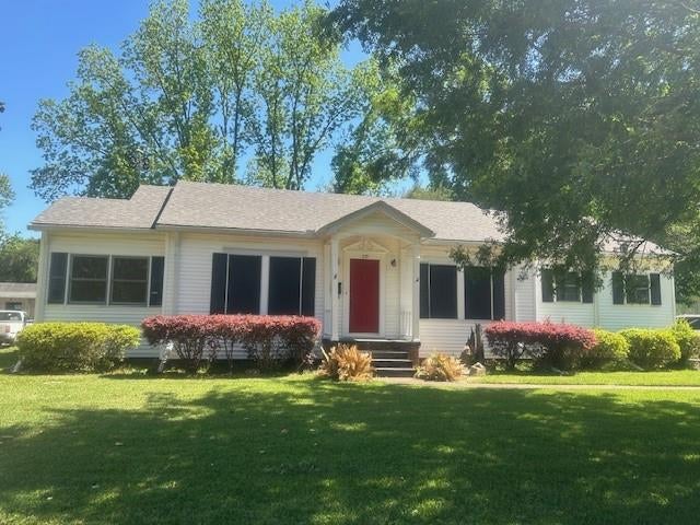 235 Preston Avenue — photo