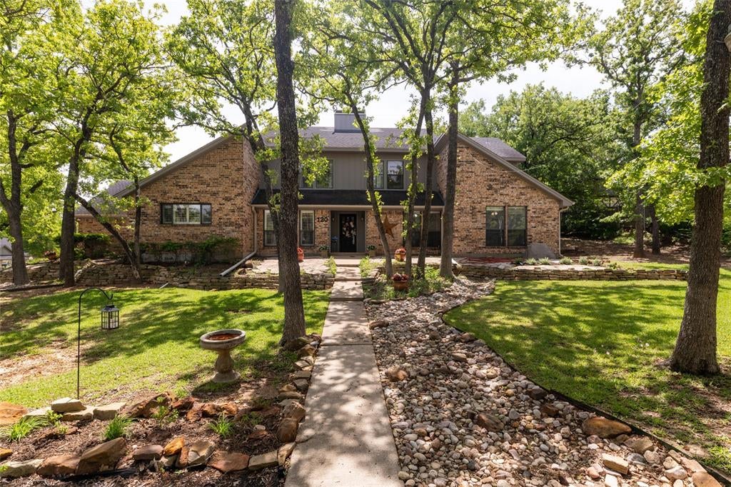 120 Creekside Drive — photo