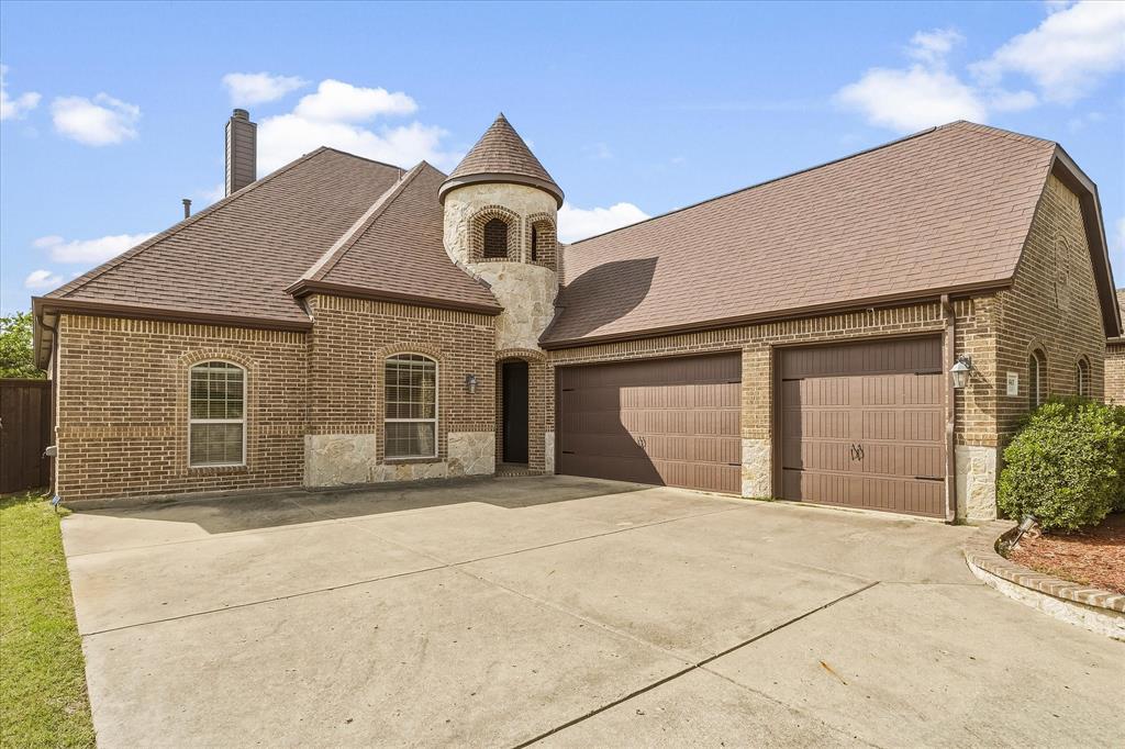 647 Gillon Way — photo
