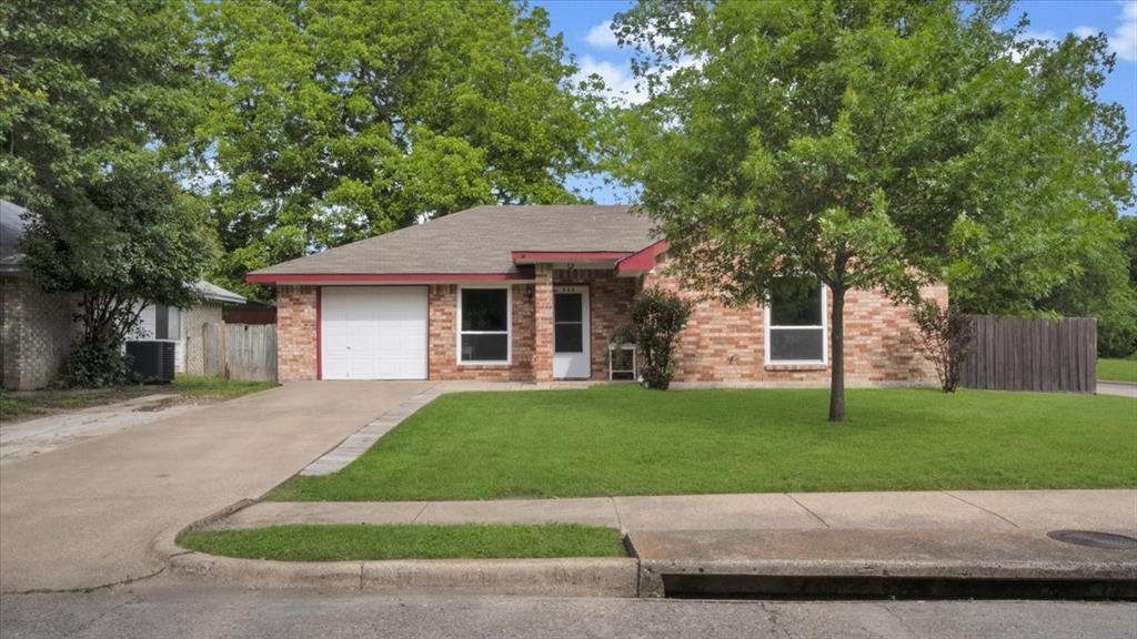 535 Jean Drive — photo