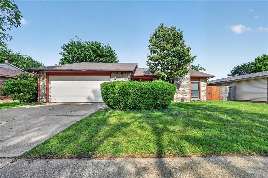 2705 Treeview Drive — photo