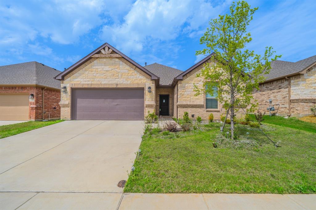 1057 Nighthawk Trail — photo