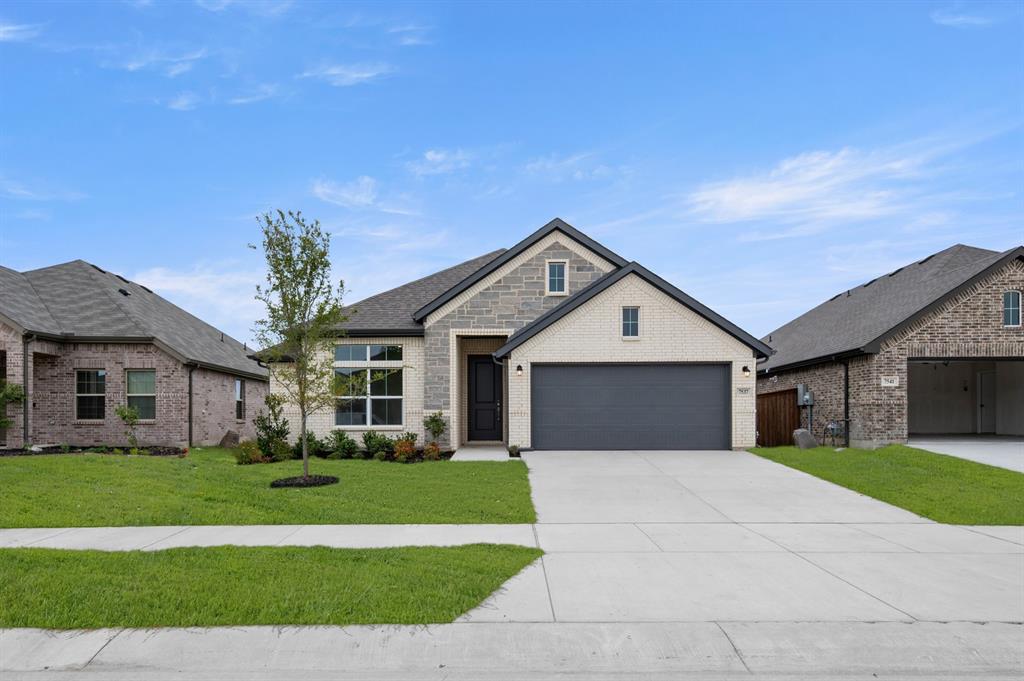 7537 Lavender Lane — photo