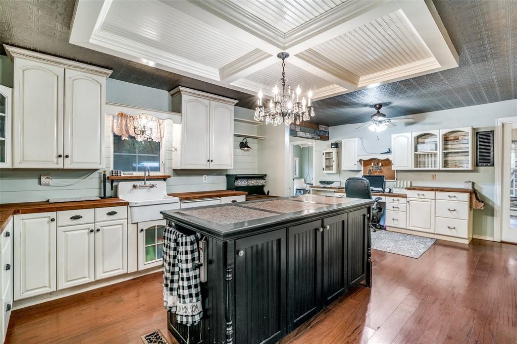 10690 County Road 2450 — photo