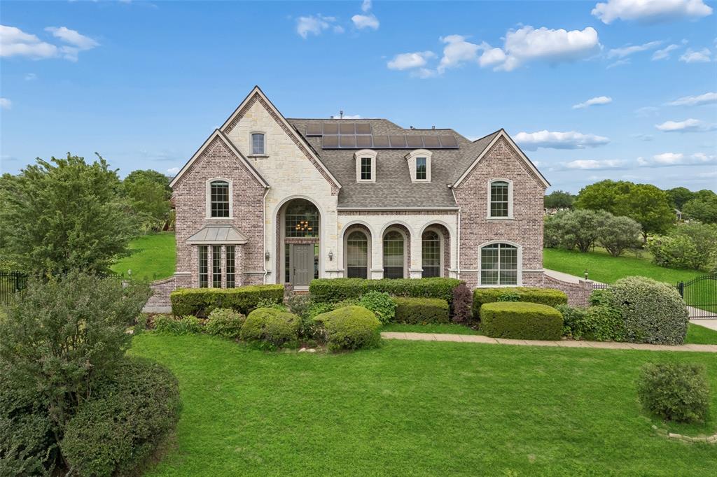 631 Lakeridge Drive — photo