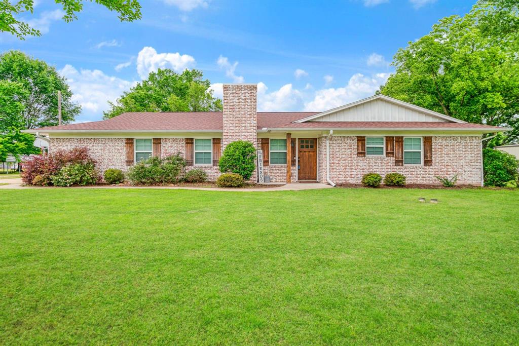 4781 Farm Road 79 — photo