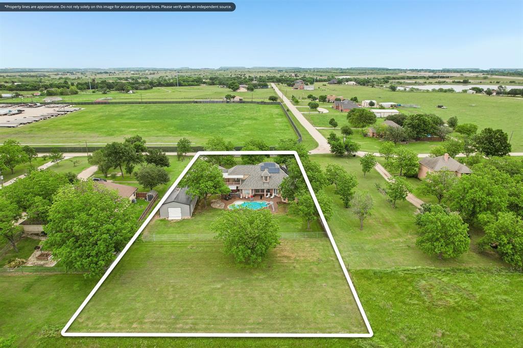 1252 Orchard Lane — photo