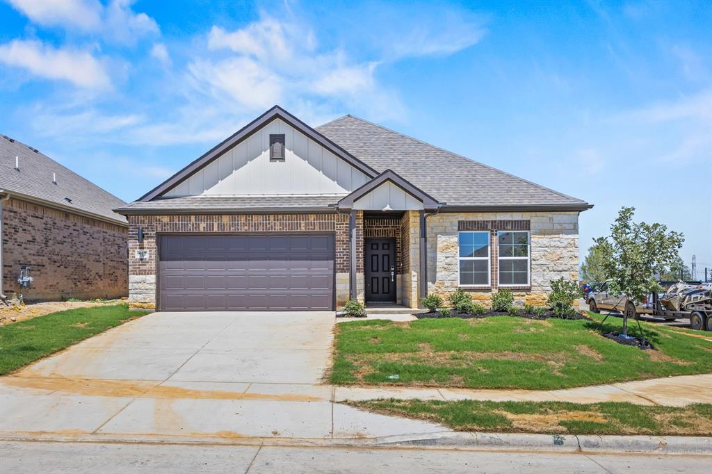 917 Ironwood Drive — photo