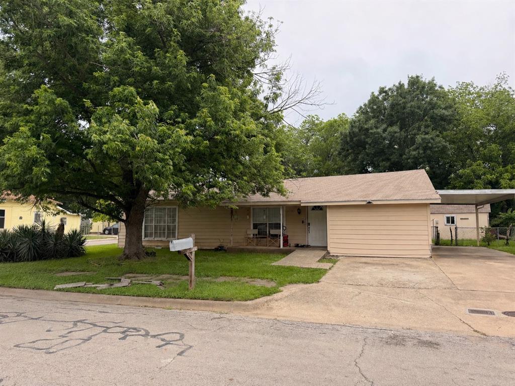 1101 N Wilhite Street — photo