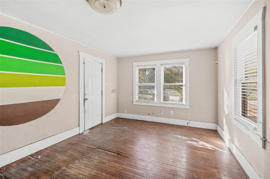 1109 W Crawford Street — photo