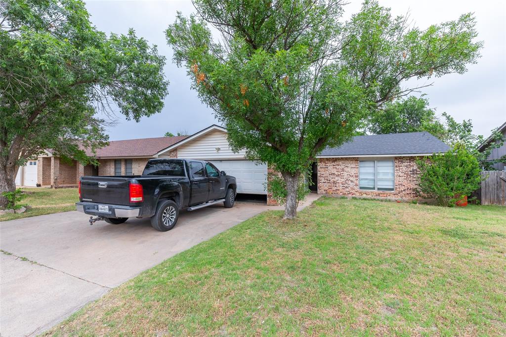 1702 Chachalaca Lane — photo