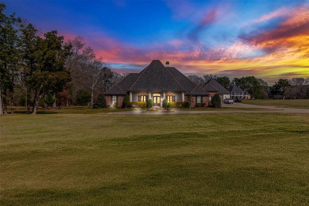 301 Easton Pvt Drive — photo