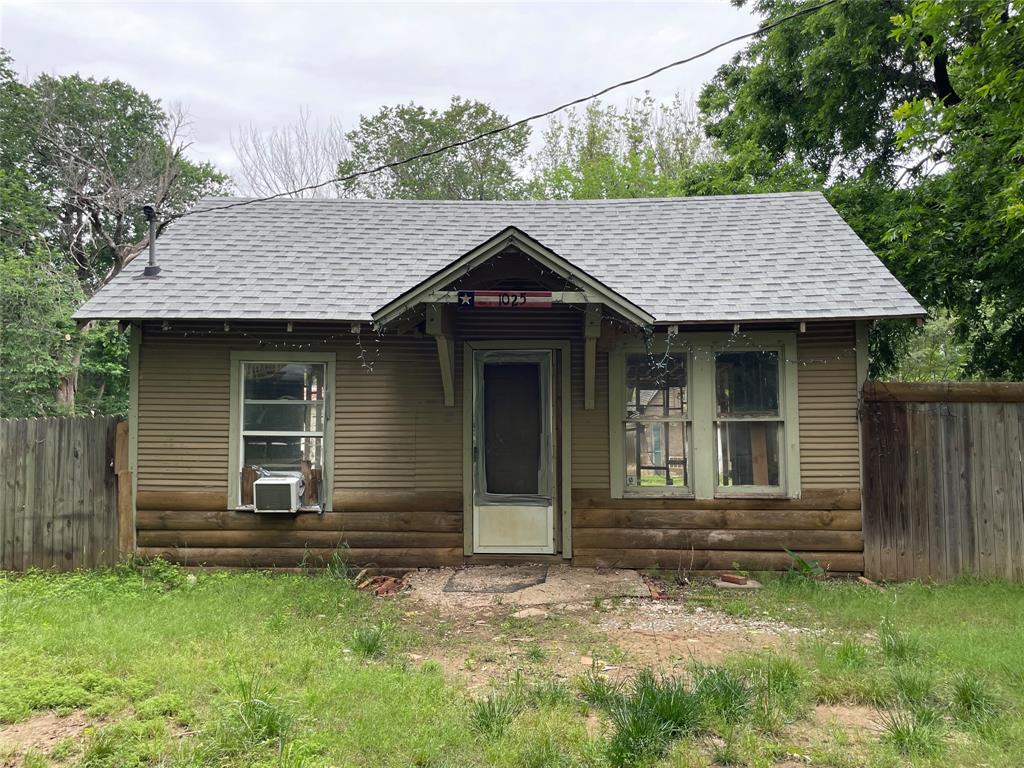 1025 Baker Street — photo