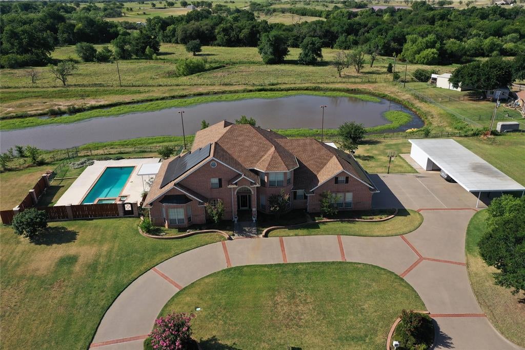 505 Country Club Drive — photo