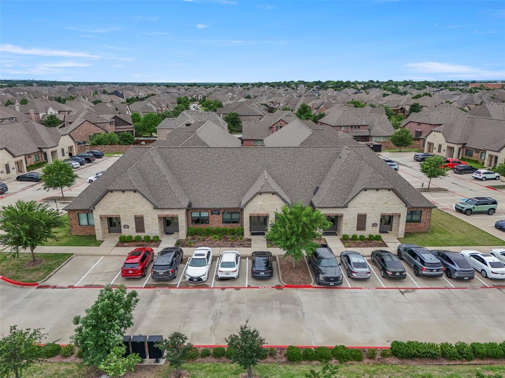 4425 Plano Parkway 703 — photo