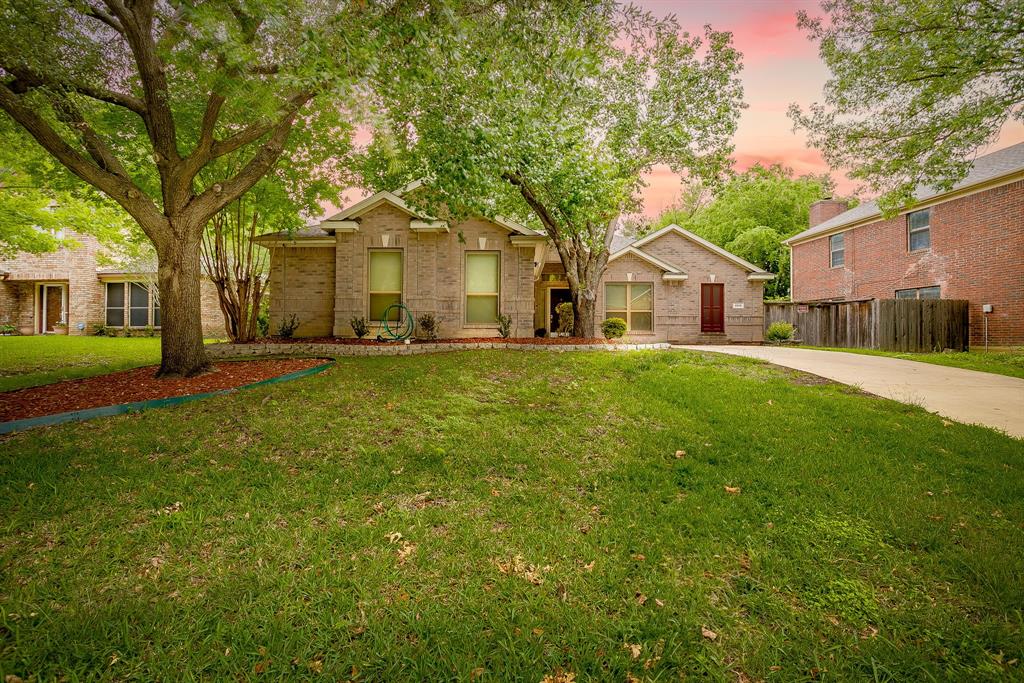 1519 Stratford Drive — photo