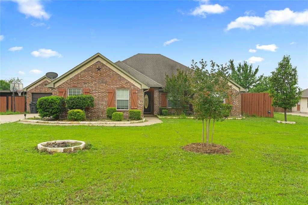 118 Dustin Drive — photo