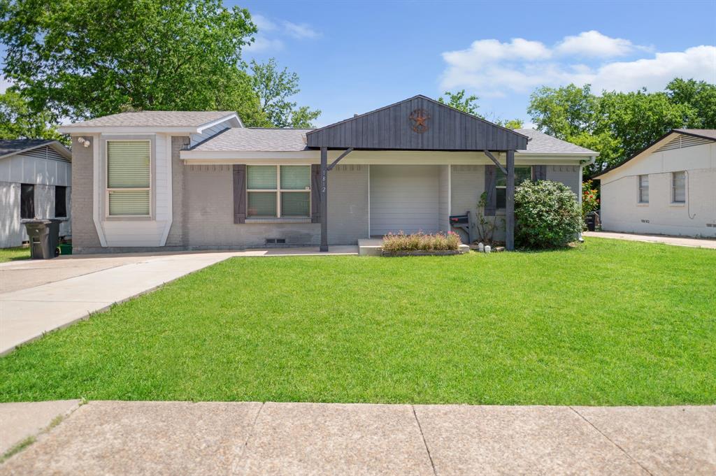 1812 Spring Lake Drive — photo