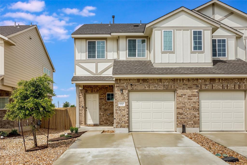 132 Yearling Way — photo