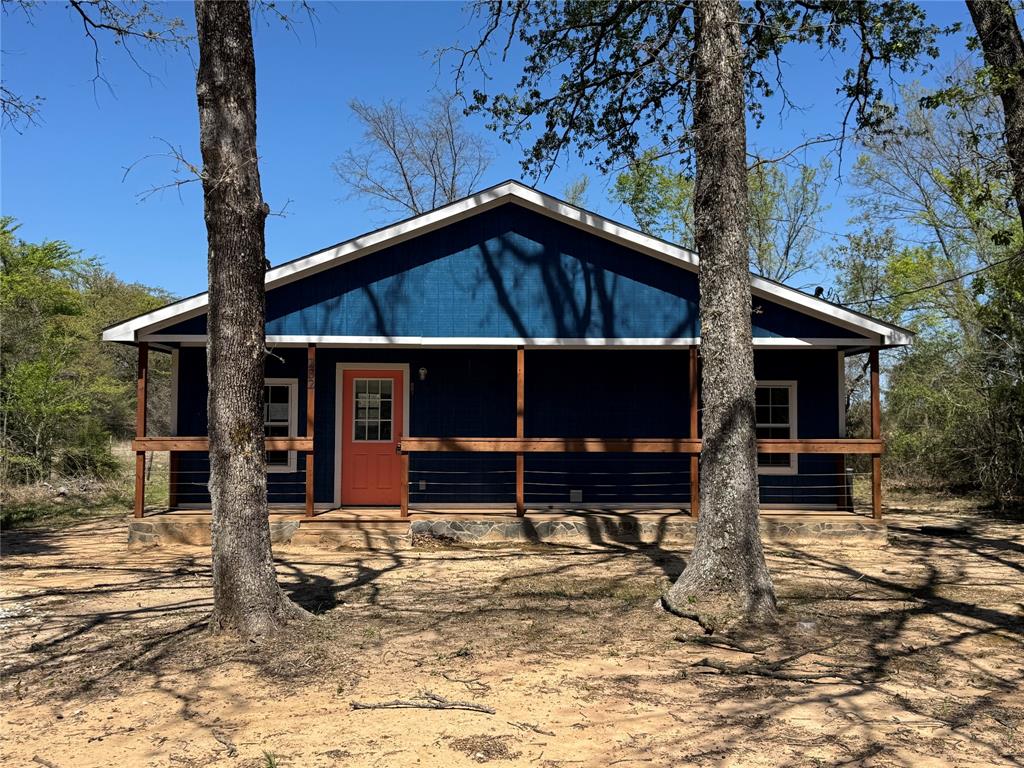 232 E Quanah Road — photo