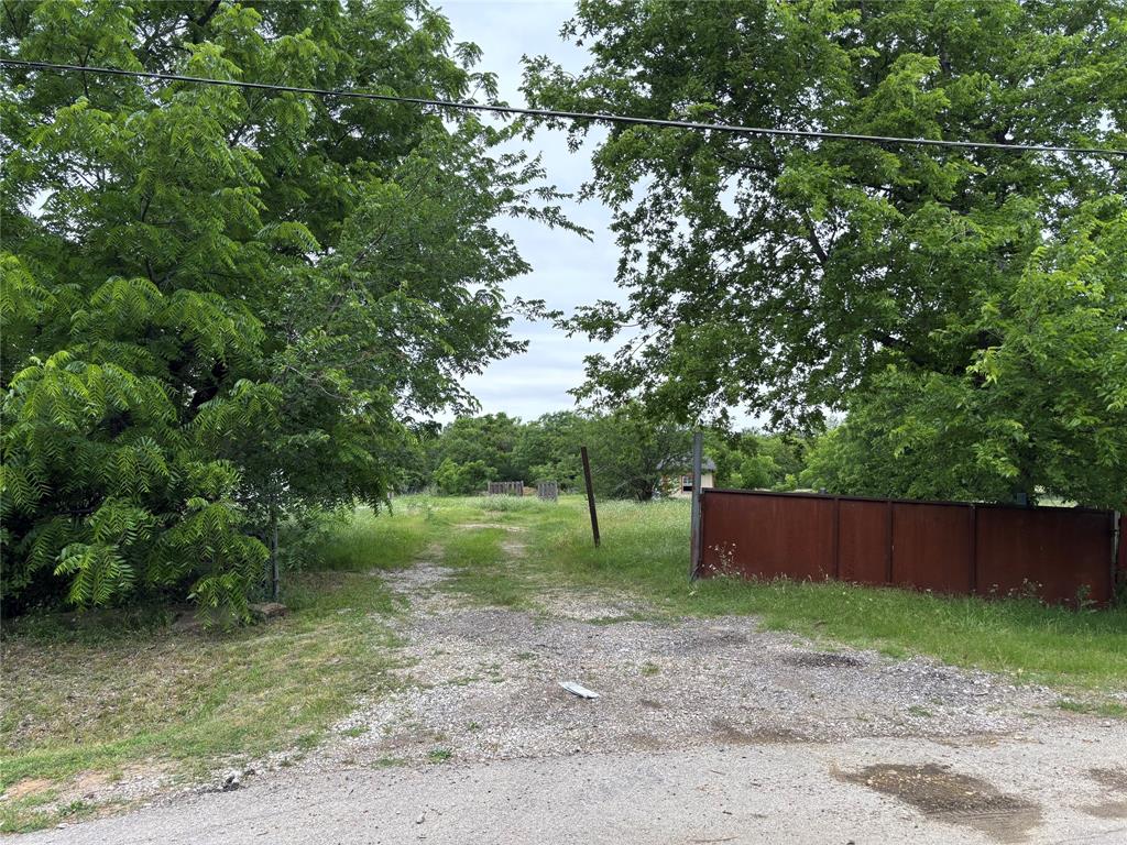4621 Lake Park Drive — photo