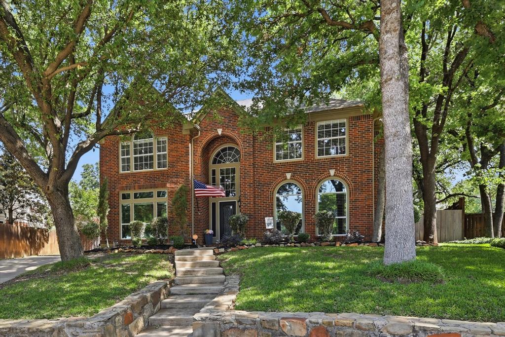 805 Highland Lakes Court — photo