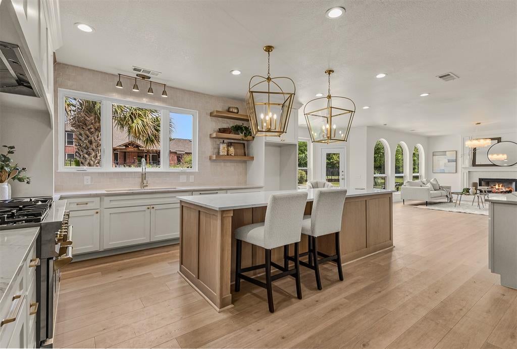 4 Foxborough Court — photo