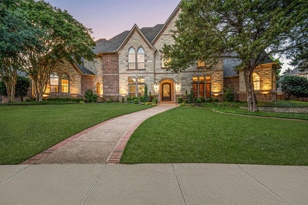 324 Oak Pointe Lane — photo