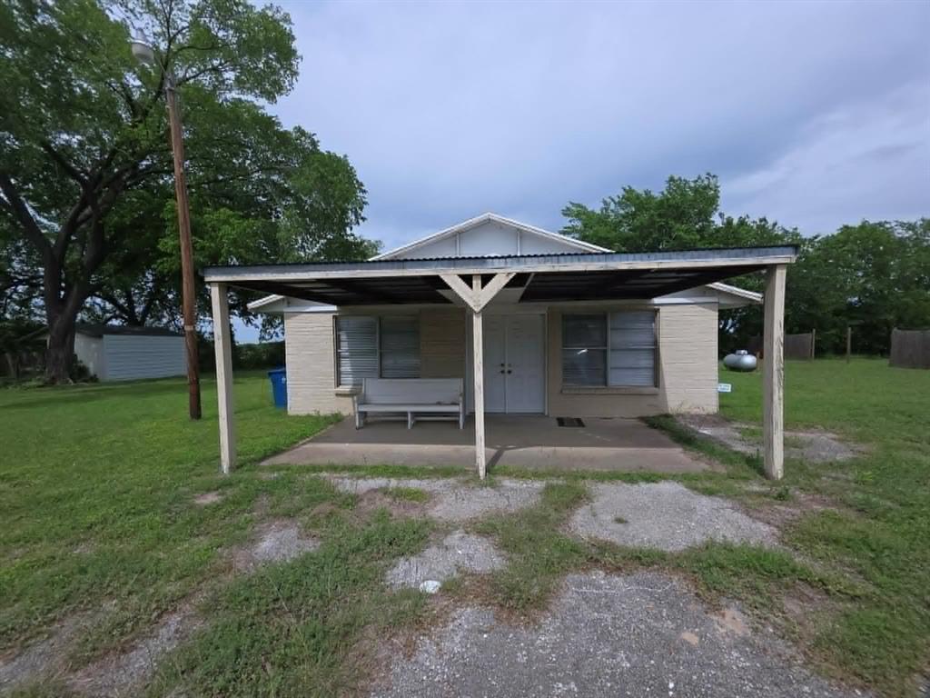 932 Highway 171 — photo