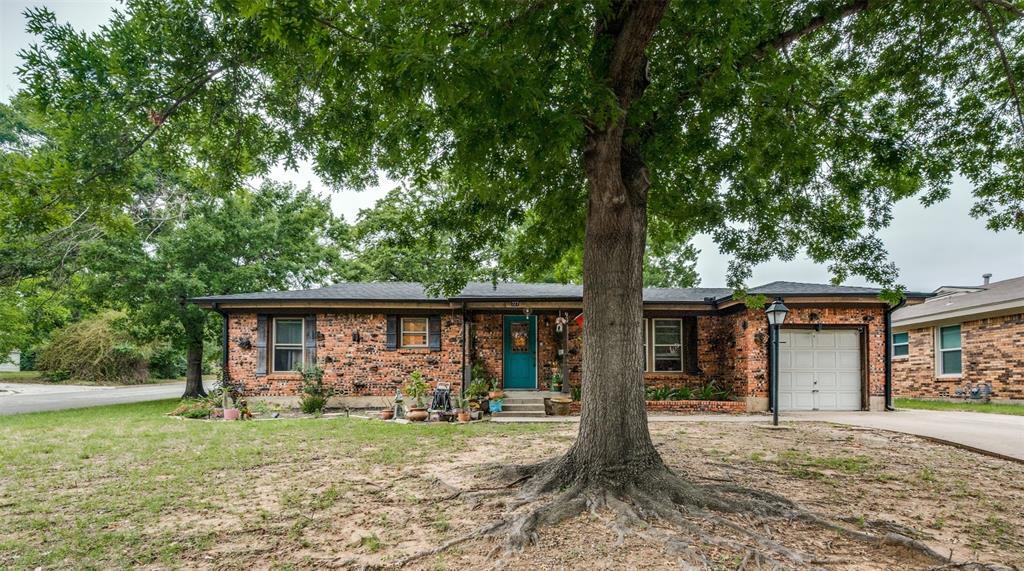 727 Norwood Drive — photo