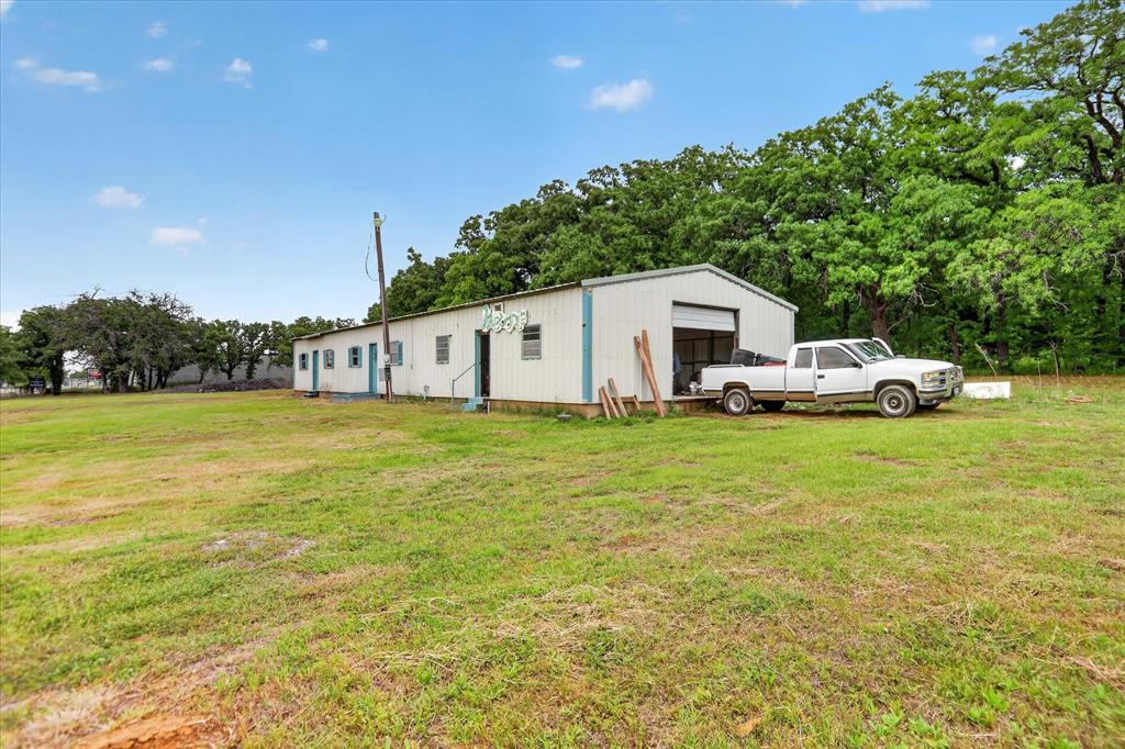 3225 FM 731 — photo
