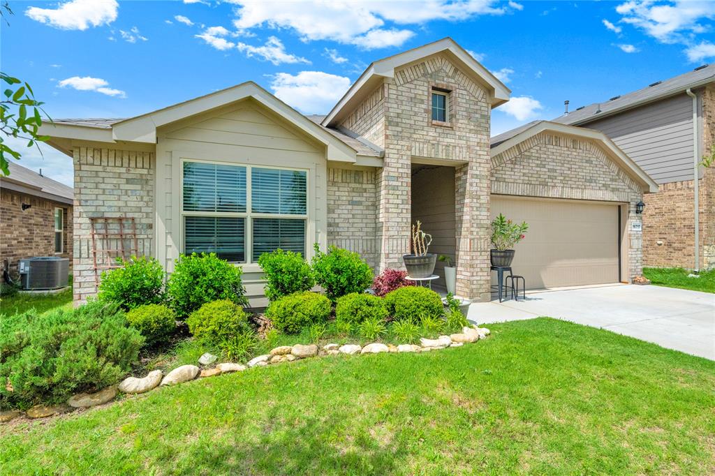 16717 Porterfield Lane — photo