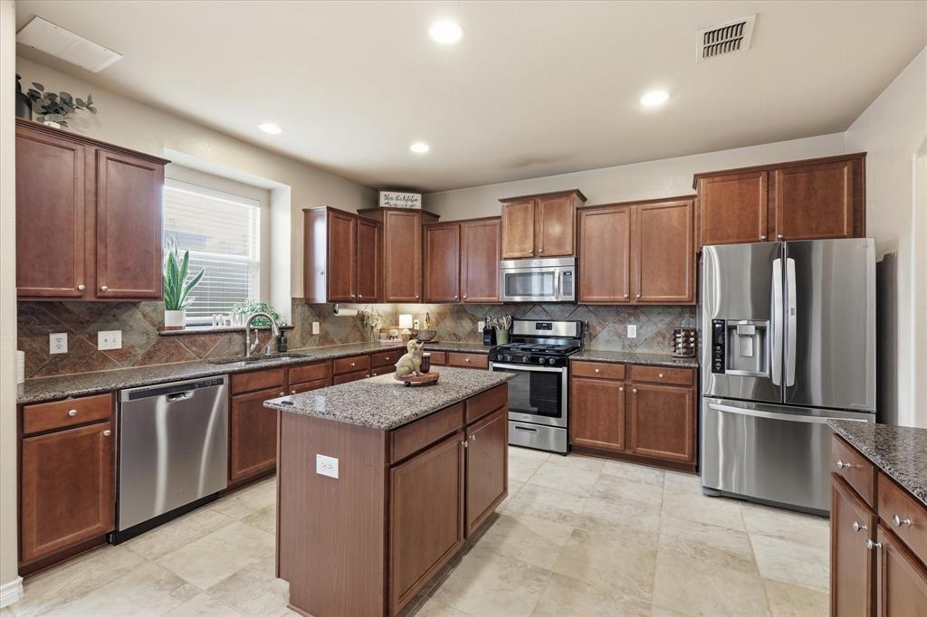2825 Treasure Cove Drive — photo