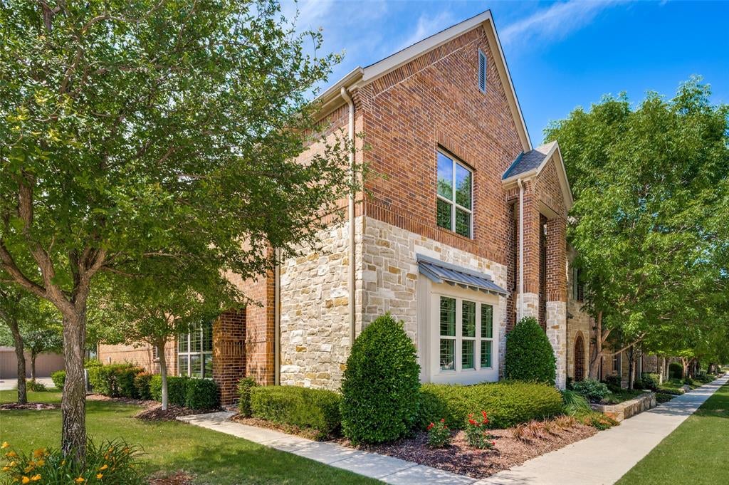 7101 Huckleberry Drive — photo