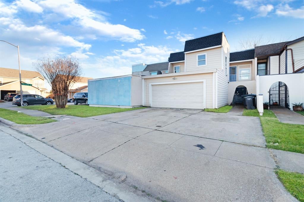 4511 Alamosa — photo