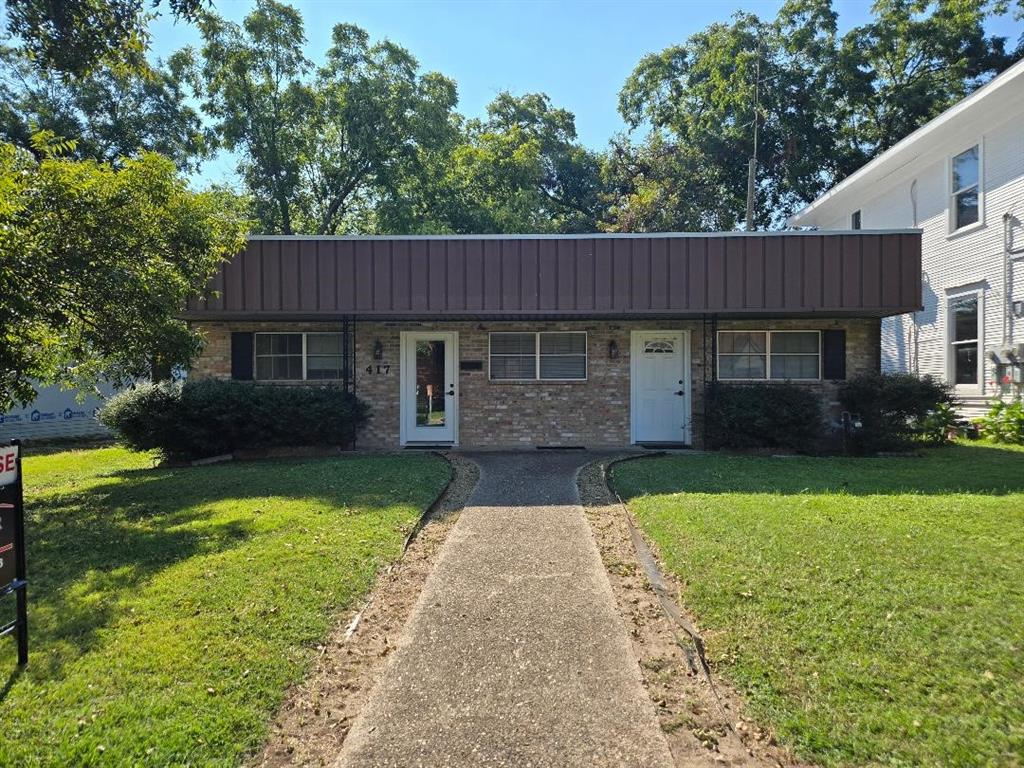417 W Collin Street — photo
